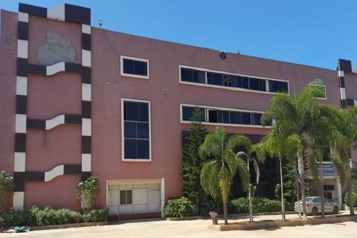 SMG Vishnu College of Nursing campus in Kolar, Karnataka, India — photo 1