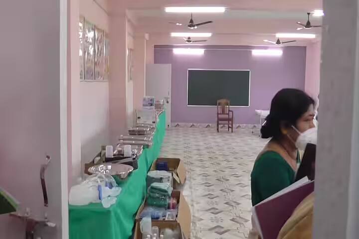 Skylark Institute of Nursing campus in Howrah, West Bengal, India — photo 3