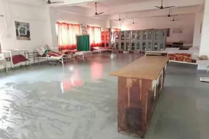 Sitabai Nargundkar College of Nursing for Women campus in Nagpur, Maharashtra, India — photo 3