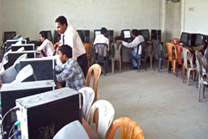 Sanjivnie Group of Educational Institution campus in Bahraich, Uttar Pradesh, India — photo 6