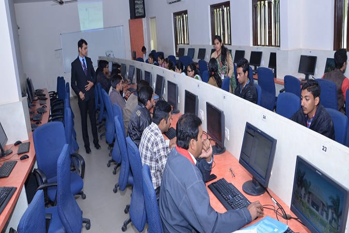 Sunshine Group of Institutions campus in Rajkot, Gujarat, India — photo 5