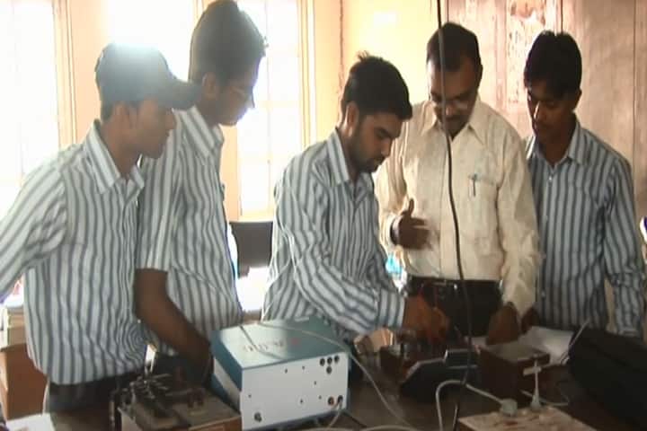 Tolani Foundation Gandhidham Polytechnic campus in Kutch, Gujarat, India — photo 3