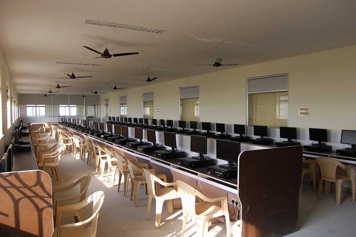Mohamed Sathak College of Arts and Science campus in Chennai, Tamil Nadu, India — photo 6