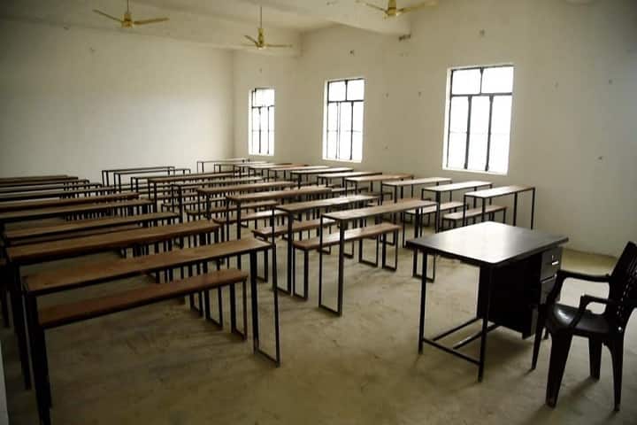 Durgesh Nandini College of Pharmacy campus in Allahabad, Uttar Pradesh, India — photo 3
