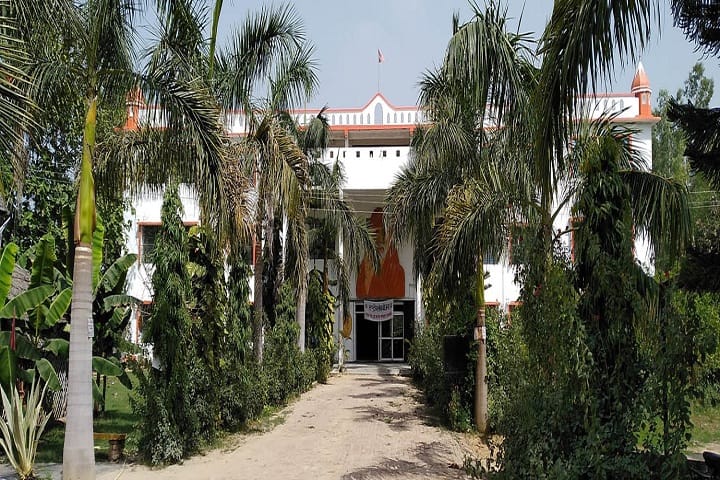 Sai Law College campus in Barabanki, Uttar Pradesh, India — photo 1