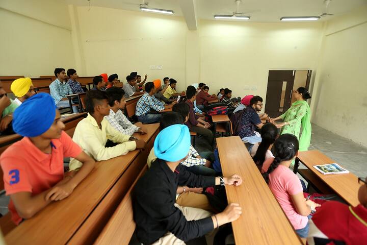 Thapar Polytechnic College campus in Patiala, Punjab, India — photo 3