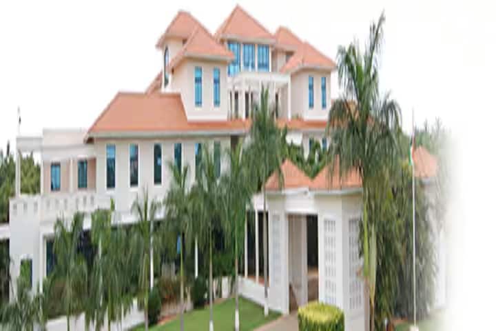 Jansons School of Business campus in Karumathampatti, Tamil Nadu, India — photo 1