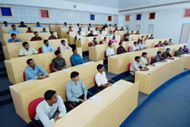 Jansons School of Business campus in Karumathampatti, Tamil Nadu, India — photo 2
