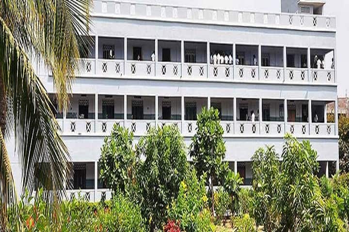 Thanthai Roever Institute of Polytechnic College campus in Perambalur, Tamil Nadu, India — photo 1