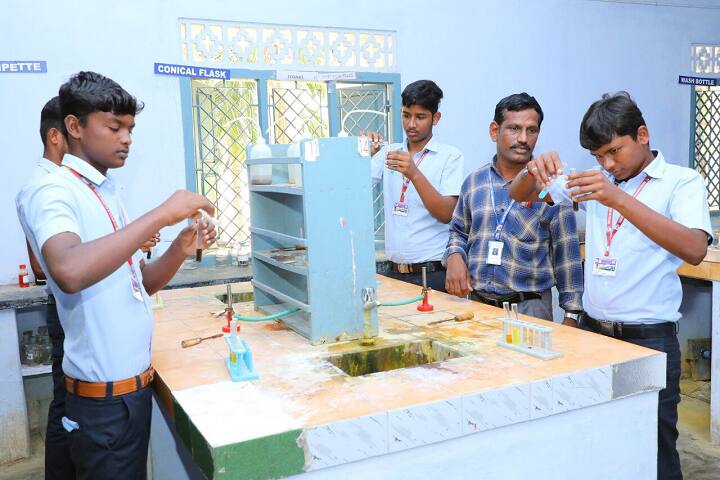 Thanthai Roever Institute of Polytechnic College campus in Perambalur, Tamil Nadu, India — photo 6