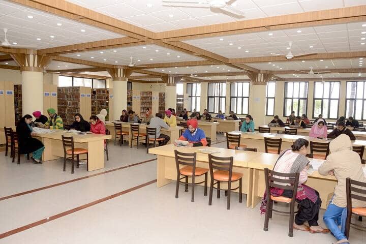 GHG Khalsa College campus in Ludhiana, Punjab, India — photo 4