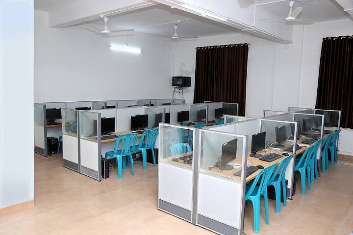Shri SD Patil College of Architecture and Design campus in Sangli, Maharashtra, India — photo 6