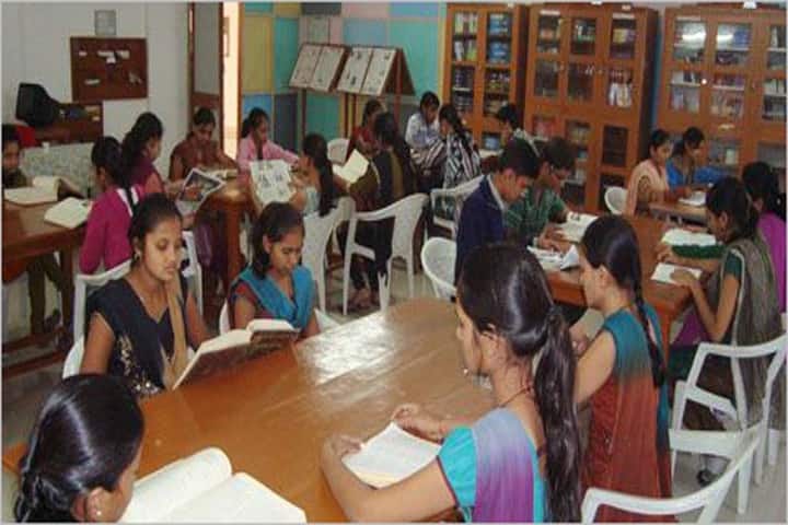 Shantiniketan Nursing College campus in Mansa, Gujarat, India — photo 3