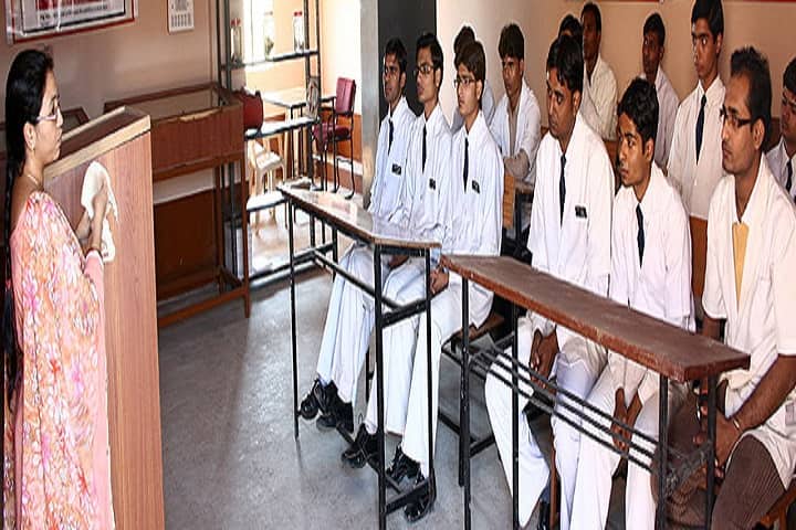 Sendhwa Homeopathic Medical College and Hospital campus in Barwani, Madhya Pradesh, India — photo 3