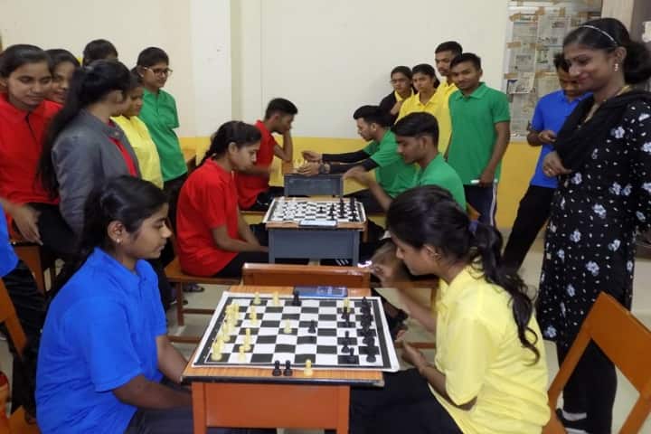 Shankracharya Swami Swaroop Anand College of Nursing campus in Bhilai, Chhattisgarh, India — photo 3