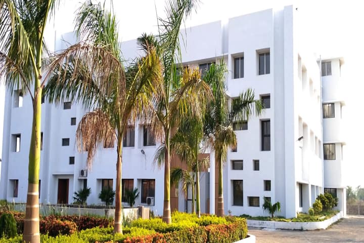 Sandipani Group of Institutes campus in Bilaspur, Chhattisgarh, India — photo 1
