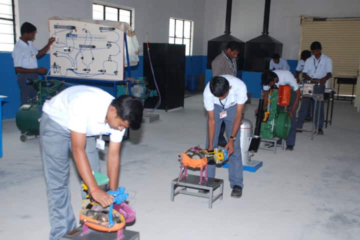Sri Rajiv Gandhi Polytechnic College campus in Erode, Tamil Nadu, India — photo 6