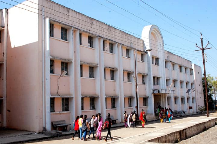 Government Residential Women's Polytechnic campus in Latur, Maharashtra, India — photo 2