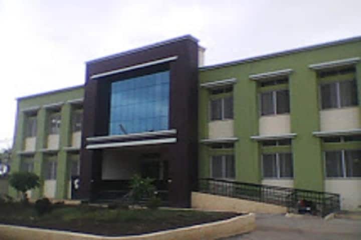 Government Residential Women's Polytechnic campus in Latur, Maharashtra, India — photo 3