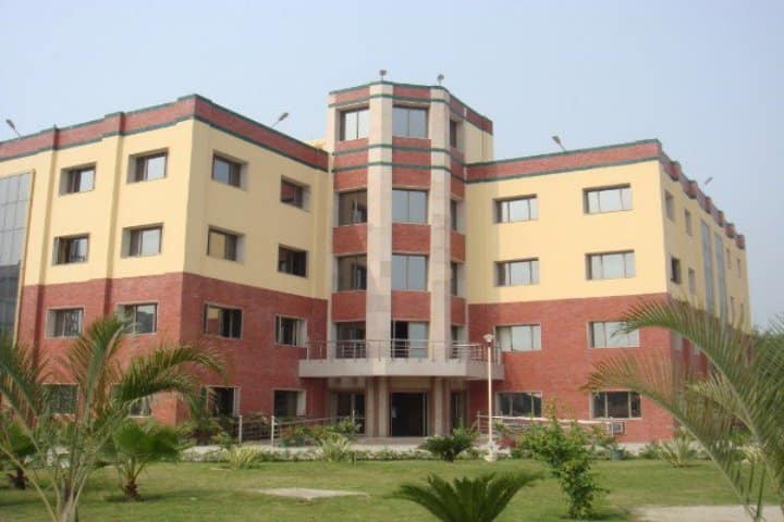 Ambedkar Institute of Technology campus in New Delhi, Delhi, India — photo 1