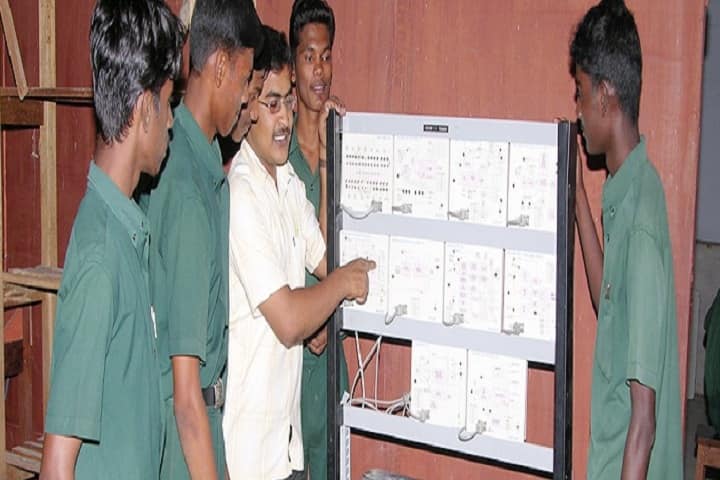 Sri Muthalamman Polytechnic College campus in Ramanathapuram, Tamil Nadu, India — photo 4