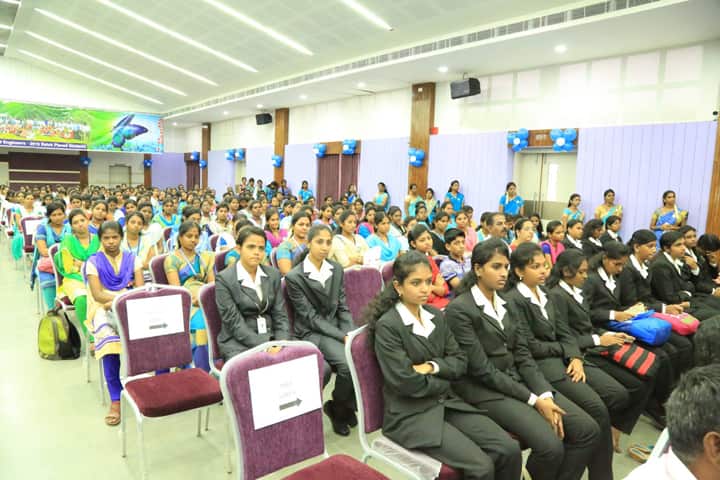 Sri Manakula Vinayagar Polytechnic College campus in Puducherry, India — photo 2