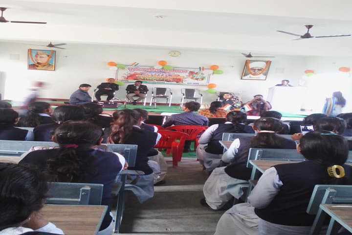 Purnodaya Mahila Mahavidyalaya campus in Varanasi, Uttar Pradesh, India — photo 4