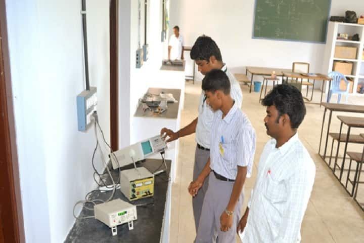 Swamy Abedhanandha Polytechnic College campus in Tiruvannamalai, Tamil Nadu, India — photo 4