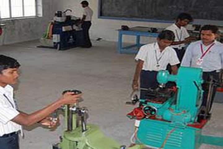 SVS Polytechnic College campus in Namakkal, Tamil Nadu, India — photo 6