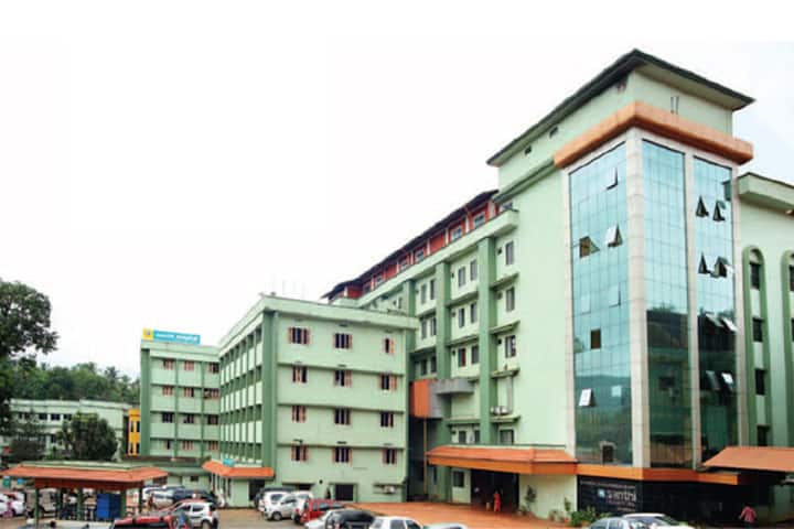 Santhi College of Nursing campus in Kozhikode, Kerala, India — photo 1