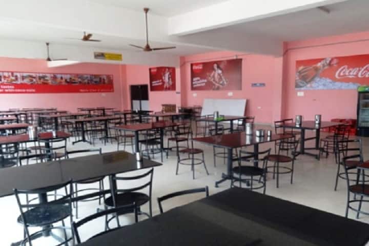 Sunsuba Polytechnic campus in Nashik, Maharashtra, India — photo 4