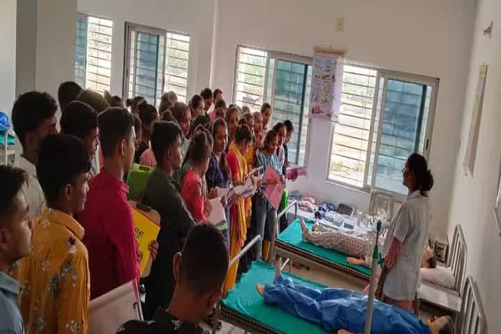 Sandipani Institute of Nursing Science campus in Godhra, Gujarat, India — photo 3