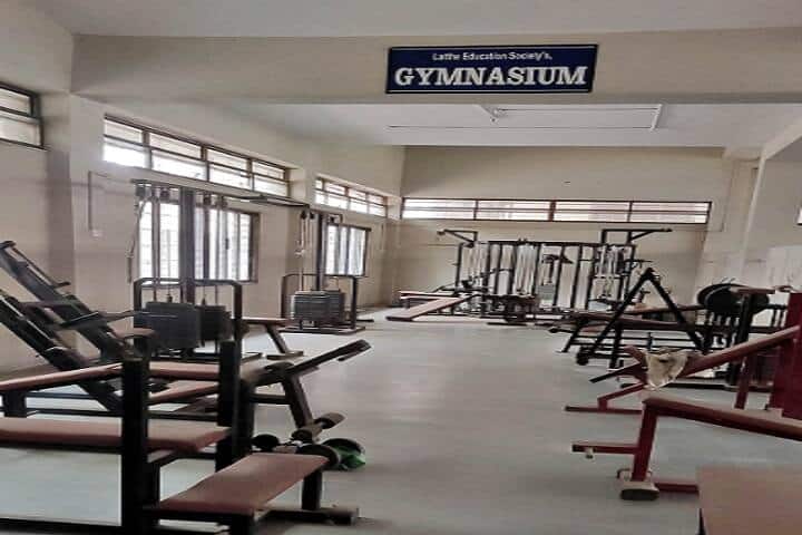 Narayandas Sarwottamdas Soti Law College campus in Sangli, Maharashtra, India — photo 4