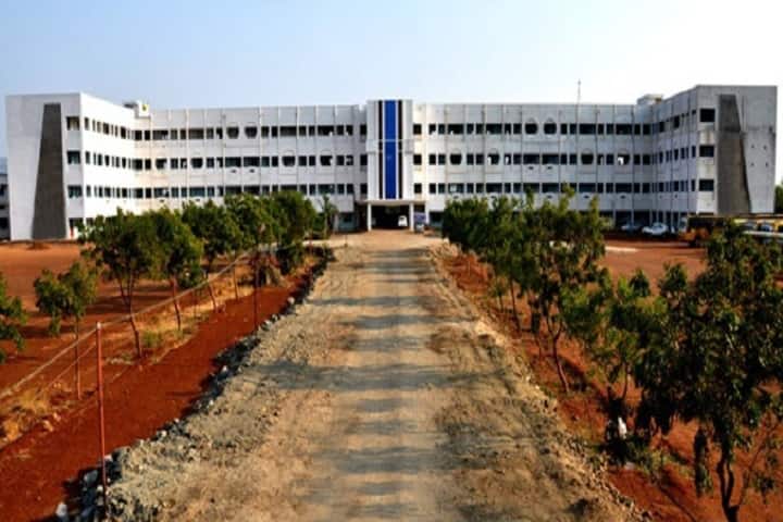 Sudharshana Polytechnic College campus in Tiruchirappalli, Tamil Nadu, India — photo 1