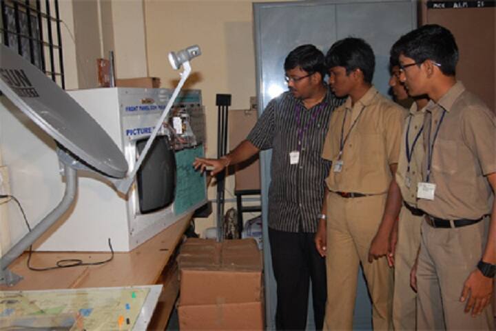 Srinivasa Polytechnic College campus in Pudukkottai, Tamil Nadu, India — photo 1