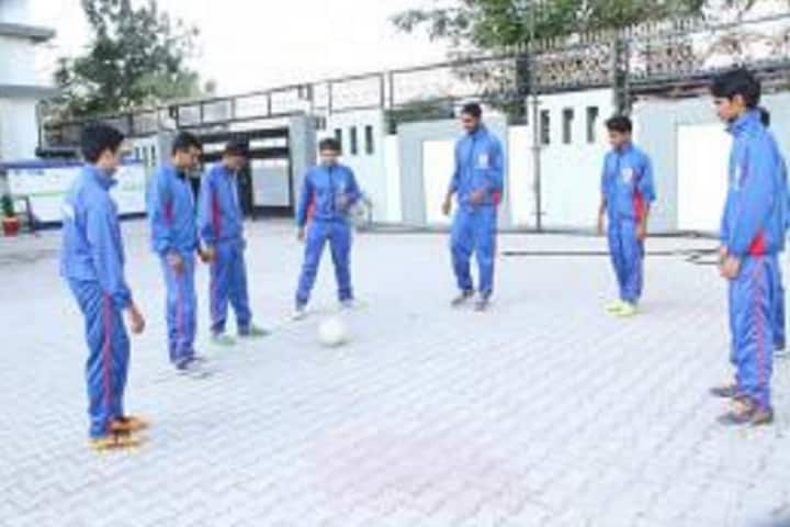 Swami Sahajanand College of Commerce and Management campus in Bhavnagar, Gujarat, India — photo 3