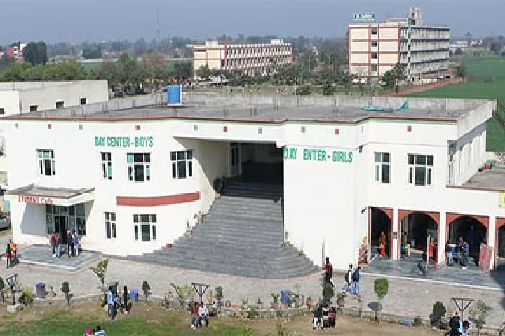 St Soldier Institute of Pharmacy and Polytechnic campus in Jalandhar, Punjab, India — photo 1