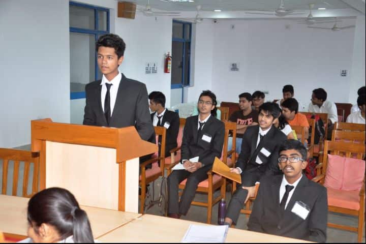 RN Patel Ipcowala School of Law and Justice campus in Anand, Gujarat, India — photo 4
