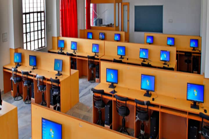 RNT Law College campus in Chittorgarh, Rajasthan, India — photo 2