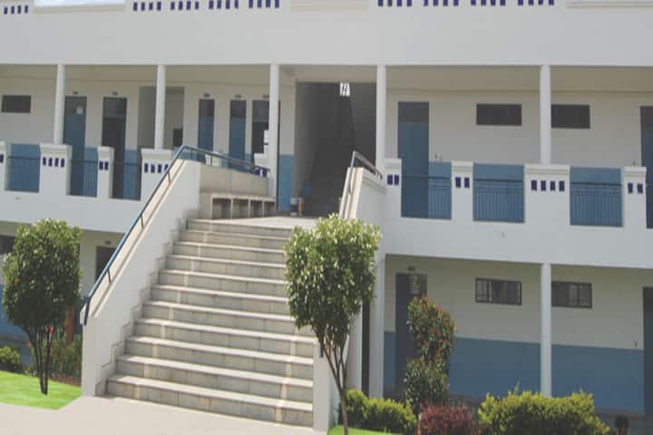 Reliable Institute of Law campus in Ghaziabad, Uttar Pradesh, India — photo 1