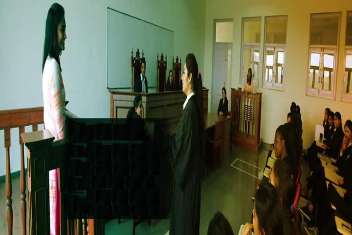 RD Singh College of Law campus in Allahabad, Uttar Pradesh, India — photo 1