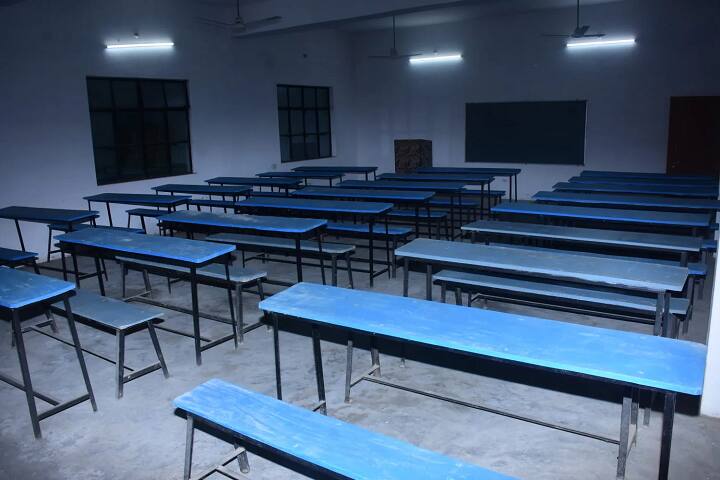RD Singh College of Law campus in Allahabad, Uttar Pradesh, India — photo 2
