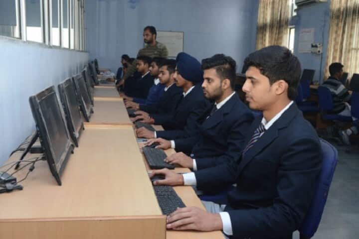 Guru Gobind Singh College of Pharmacy campus in Yamuna Nagar, Haryana, India — photo 2