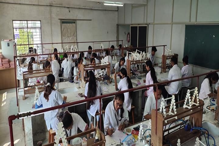 Shri Maneklal M Patel Institute of Sciences and Research campus in Gandhinagar, Gujarat, India — photo 6