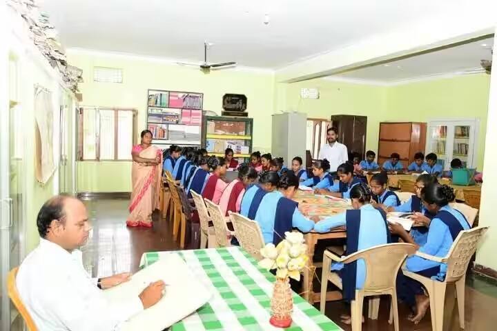 RR Christian College of Nursing campus in Kurnool, Andhra Pradesh, India — photo 5