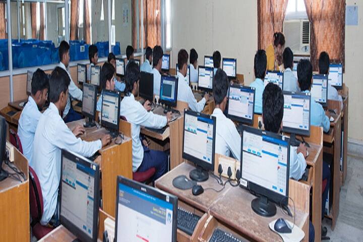 Lucknow Institute of Technology campus in Lucknow, Uttar Pradesh, India — photo 6