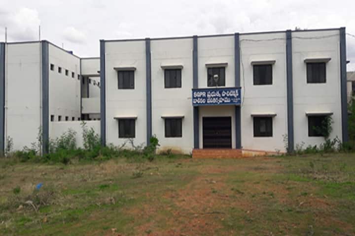 Sri G Pulla Reddy Government Polytechnic, Kurnool campus in Kurnool, Andhra Pradesh, India