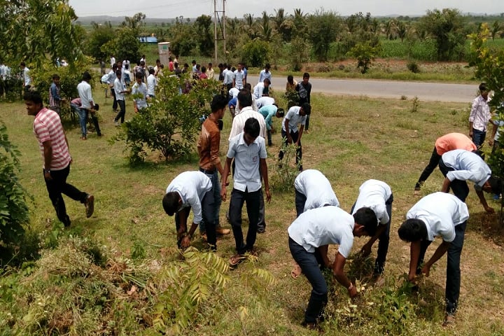 Sri Channakeshava Government Polytechnic College campus in Haveri, Karnataka, India — photo 2