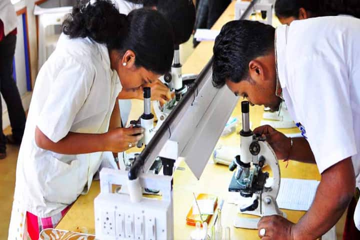 Govindrao Nikam College Of Pharmacy campus in Sawarde, Maharashtra, India — photo 3