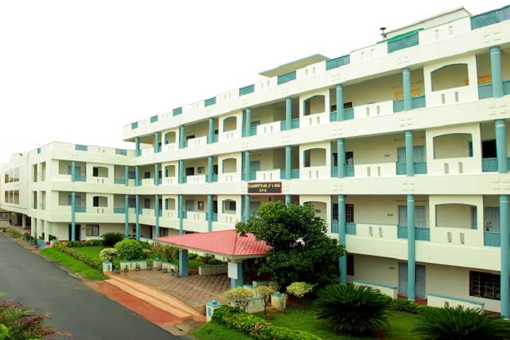 SIMS Group of Institutions campus in Guntur, Andhra Pradesh, India — photo 2